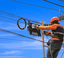 manutenção de fibra óptica